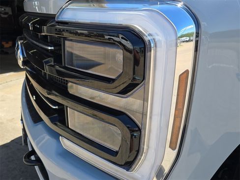 New 2026 Ford F250 Platinum image 27