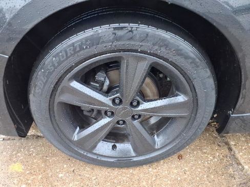 Used 2014 Chevrolet Cruze LT w/ Sun, Sound and Sport Package image 27