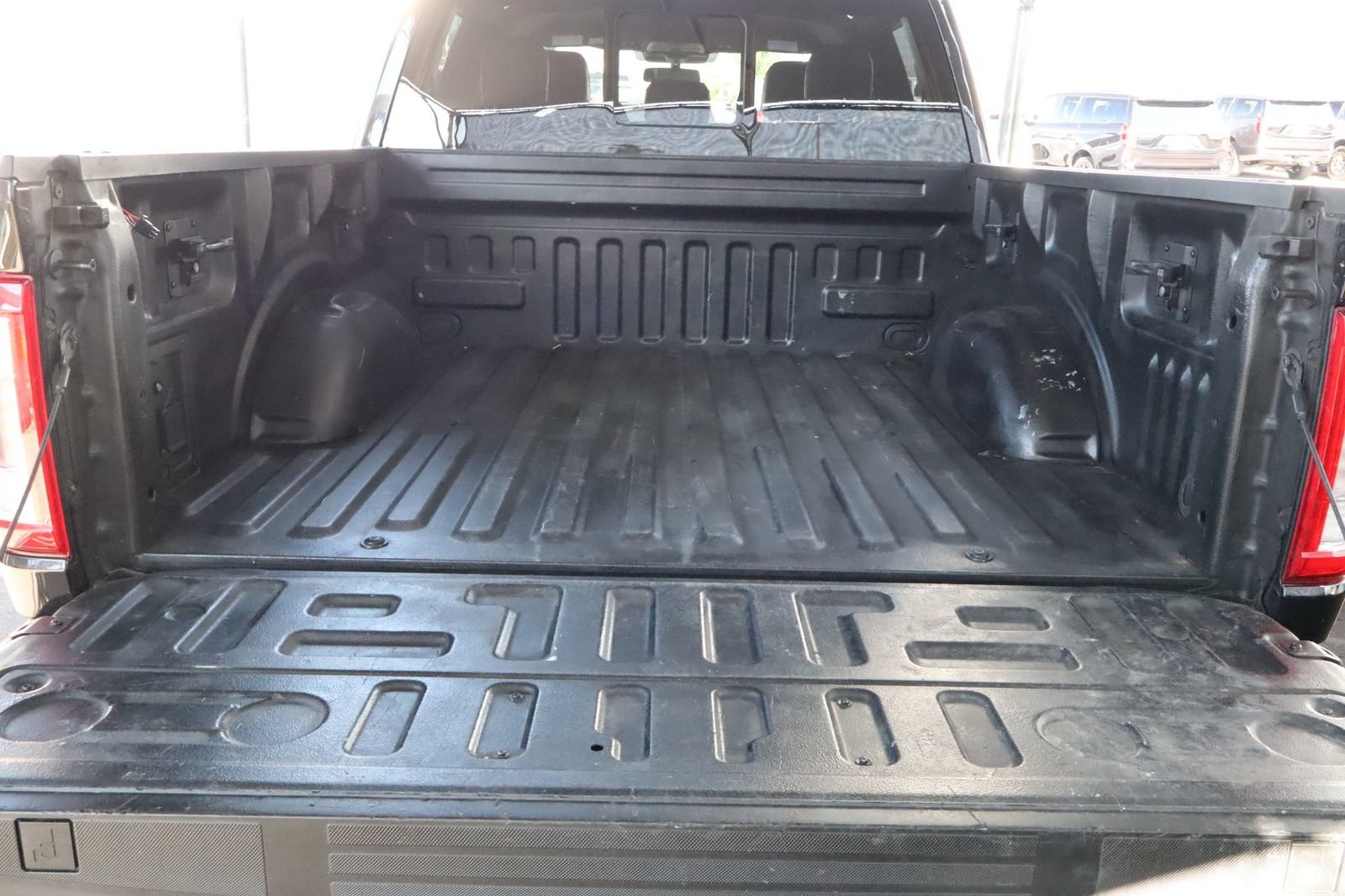 Used 2021 Ford F150 Lariat w/ Equipment Group 502A High AWD/4WD image 39