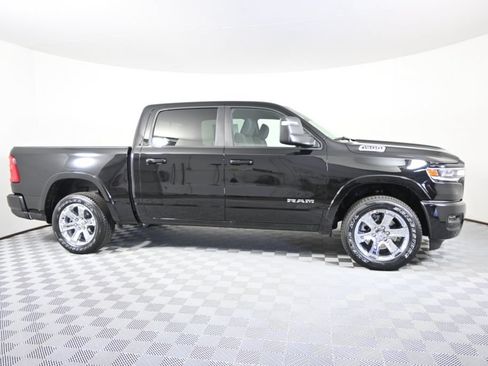 Used 2026 RAM 1500 Big Horn AWD/4WD image 9