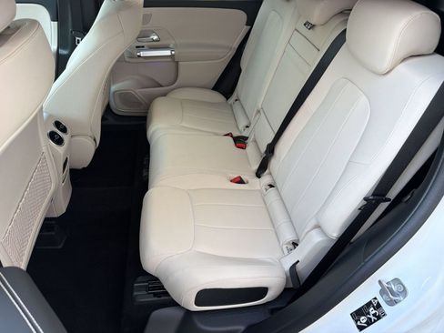 Certified 2026 Mercedes-Benz GLB 250 4MATIC image 24