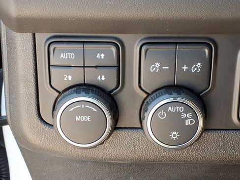 Used 2022 Chevrolet Tahoe Premier w/ Texas Edition AWD/4WD image 30