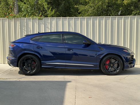 Used 2019 Lamborghini Urus AWD/4WD image 4