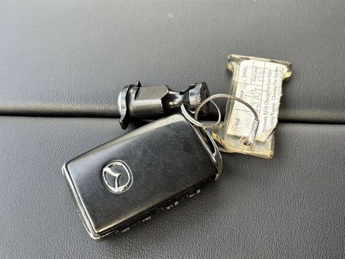 Used 2025 MAZDA CX-90 3.3 Turbo w/ Preferred Package image 22