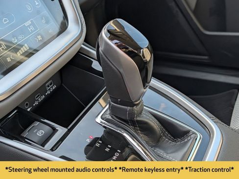 Used 2025 Subaru Legacy Premium image 9