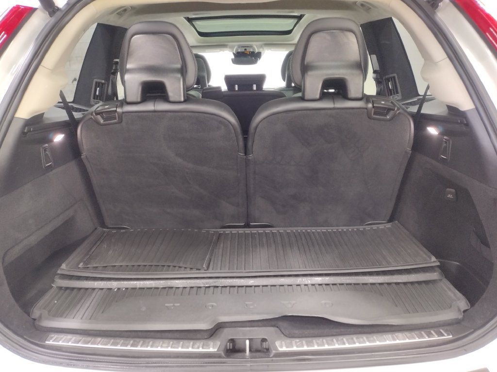 Used 2022 Volvo XC90 T8 Inscription AWD/4WD image 18