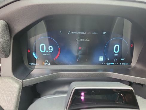 Used 2025 Ford Explorer Platinum w/ LUX Leather Package image 22