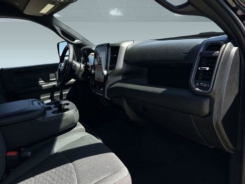 New 2025 RAM 2500 Tradesman AWD/4WD image 26