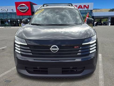 New 2026 Nissan Kicks SR image 8