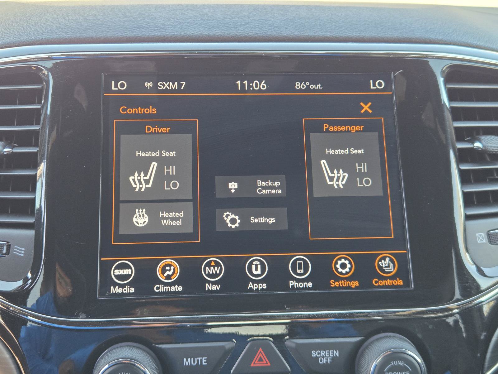 Used 2021 Jeep Grand Cherokee Limited X RWD image 11