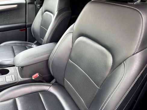 Used 2020 Ford Escape SEL AWD/4WD image 15