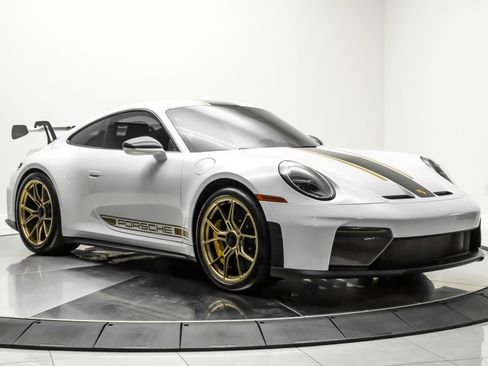 Used 2026 Porsche 911 GT3 w/ Weissach Package RWD image 3