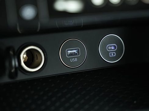 New 2026 Genesis G70 2.5T image 40