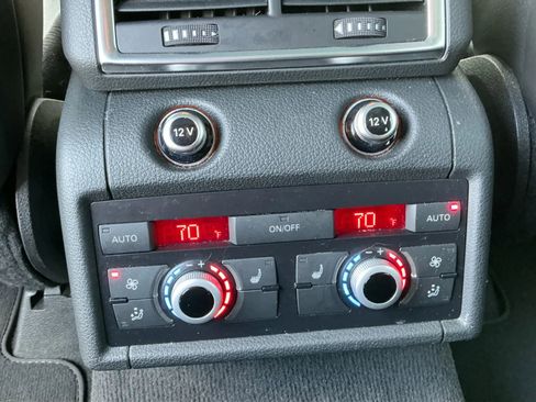 Used 2015 Audi Q7 3.0T S line Prestige w/ 21" S Line Plus Package image 38