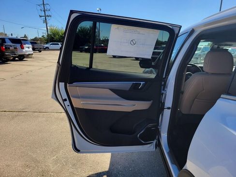 New 2026 Buick Enclave Preferred w/ Power Package image 31