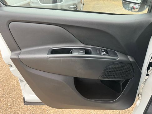 Used 2019 RAM ProMaster City Tradesman SLT image 18