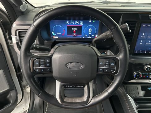 Used 2024 Ford F250 Platinum w/ Snow Plow Prep Package AWD/4WD image 15