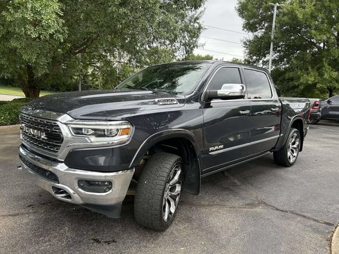 Used 2019 RAM 1500 Limited AWD/4WD image 4