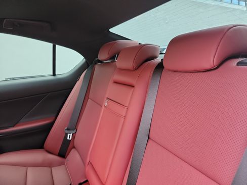 Used 2025 Lexus IS 350 F Sport RWD image 11