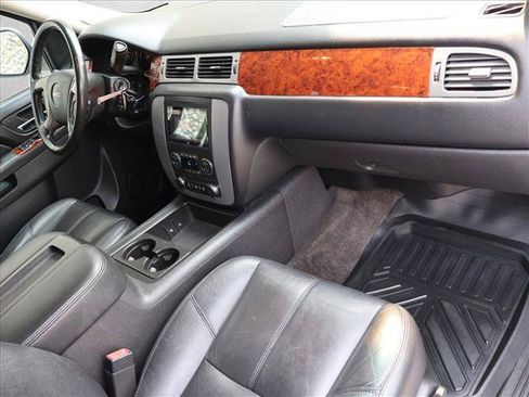Used 2014 GMC Yukon SLT AWD/4WD image 26