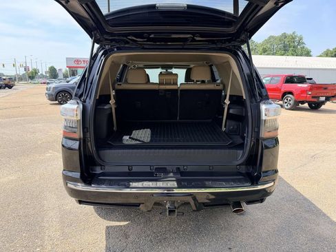 Used 2014 Toyota 4Runner Limited AWD/4WD image 16