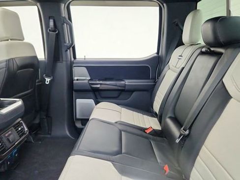 Used 2024 Ford F150 Lightning Platinum image 29