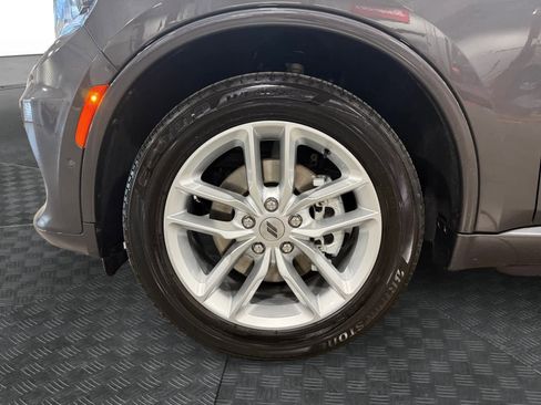 Used 2025 Dodge Durango GT AWD/4WD image 15