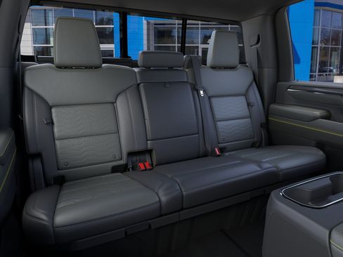 New 2026 Chevrolet Silverado 2500 ZR2 w/ ZR2 Bison Edition AWD/4WD image 19