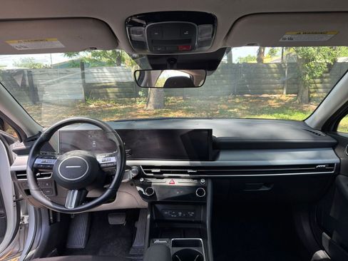 Used 2025 Hyundai Sonata SEL FWD image 31