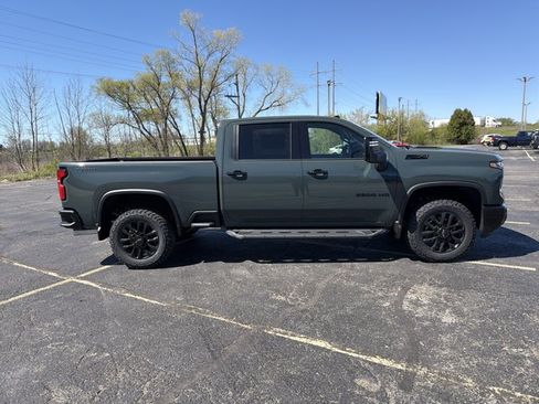 New 2026 Chevrolet Silverado 3500 LTZ w/ LTZ Plus Package AWD/4WD image 4