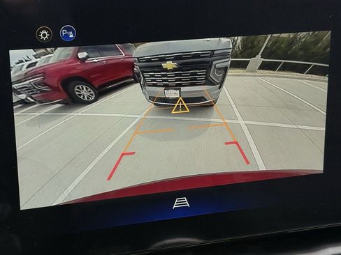 New 2026 Chevrolet Equinox LT image 16