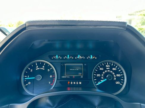 Used 2020 Ford F150 XLT w/ Equipment Group 302A Luxury AWD/4WD image 20