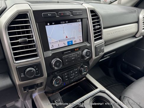 Used 2017 Ford F250 Lariat w/ Lariat Value Package AWD/4WD image 18