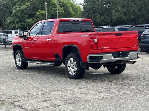 Used 2021 Chevrolet Silverado 2500 LTZ w/ LTZ Premium Package AWD/4WD image 4