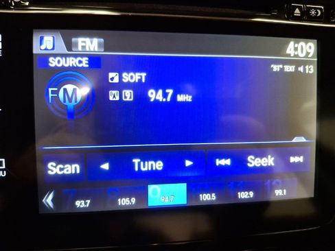 Used 2016 Honda Fit EX image 24