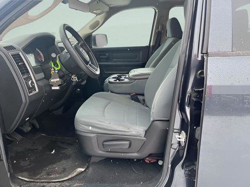 Used 2013 RAM 1500 Express image 9