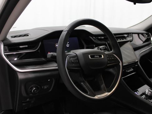 Used 2022 Jeep Grand Cherokee Limited 4xe AWD/4WD image 12