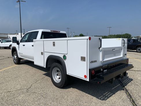 New 2025 GMC Sierra 3500 Pro w/ Convenience Package image 37