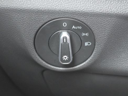 Used 2021 Volkswagen Jetta S image 28