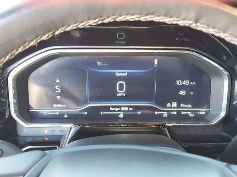 Used 2024 Chevrolet Silverado 2500 High Country w/ Technology Package image 13