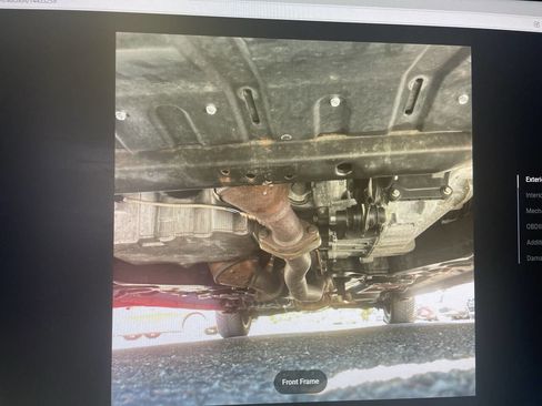 Used 2012 Ford Taurus SHO image 12