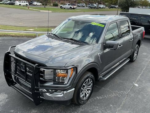 Used 2022 Ford F150 Lariat w/ Equipment Group 501A Mid image 5