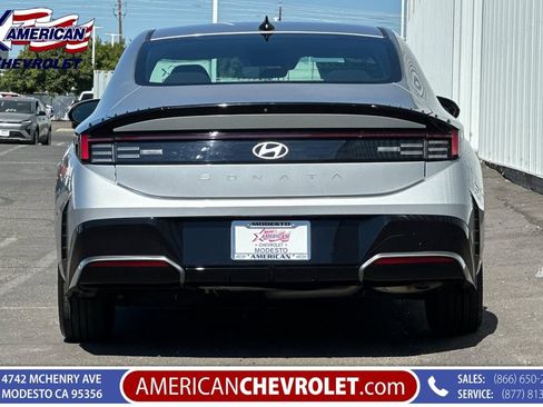 Used 2025 Hyundai Sonata SEL FWD image 5