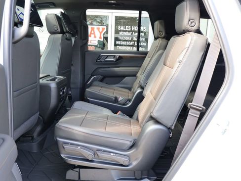 New 2026 Chevrolet Tahoe High Country AWD/4WD image 28