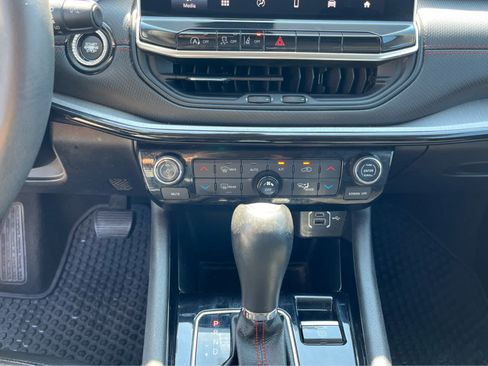 Used 2022 Jeep Compass Trailhawk w/ Sun and Sound Group AWD/4WD image 17
