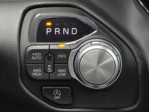 New 2026 RAM 1500 Laramie AWD/4WD image 32