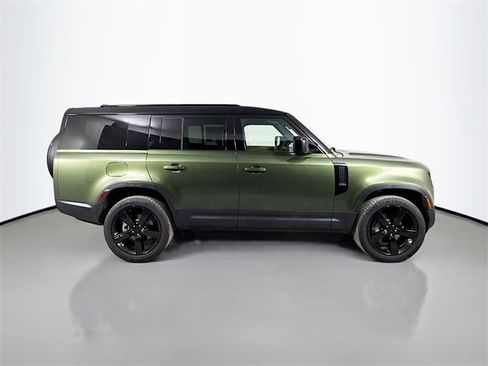 New 2026 Land Rover Defender 130 S image 4
