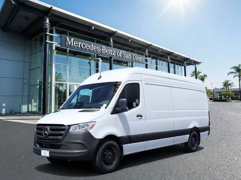 New 2026 Mercedes-Benz Sprinter 2500 image 1
