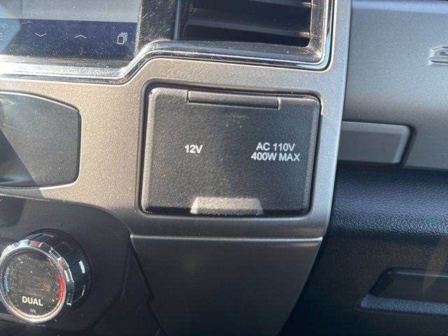 Used 2022 Ford F350 Lariat w/ Chrome Package AWD/4WD image 24