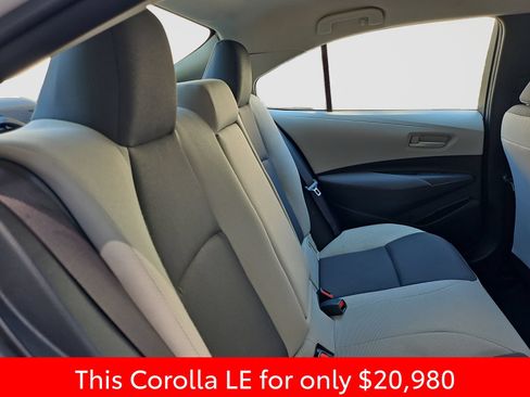 Used 2024 Toyota Corolla LE FWD image 45